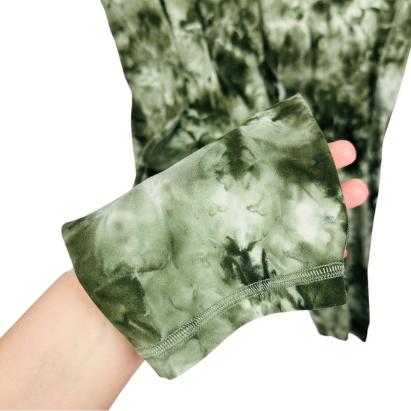 LuLuLemon Align 25” High Rise Diamond Dye Leggings Light Sage Medium Olive 20 - Picture 7 of 11